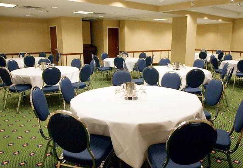 Отель Courtyard By Marriott Halifax Downtown Экстерьер фото